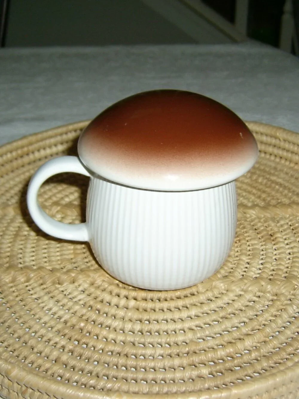 World Market Lidded Ceramic Mushroom Cup, NEW - Picture 4 of 4